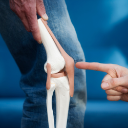 Ból kolan u osoby starszej – jak go złagodzić?