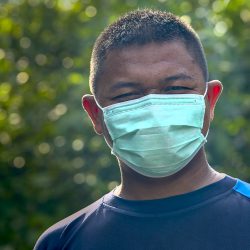 Maseczka w czasie pandemii – obowiązek czy opcja?